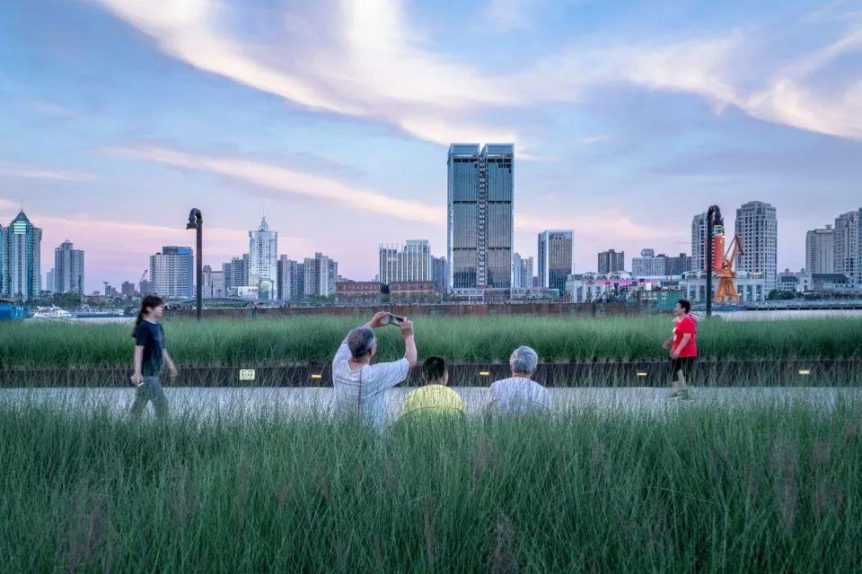 城市更新系列十二 | 临江又见江:看杨浦滨江公共空间设计有何特色 城市更新系列十二 | 临江又见江:看杨浦滨江公共空间设计有何特色