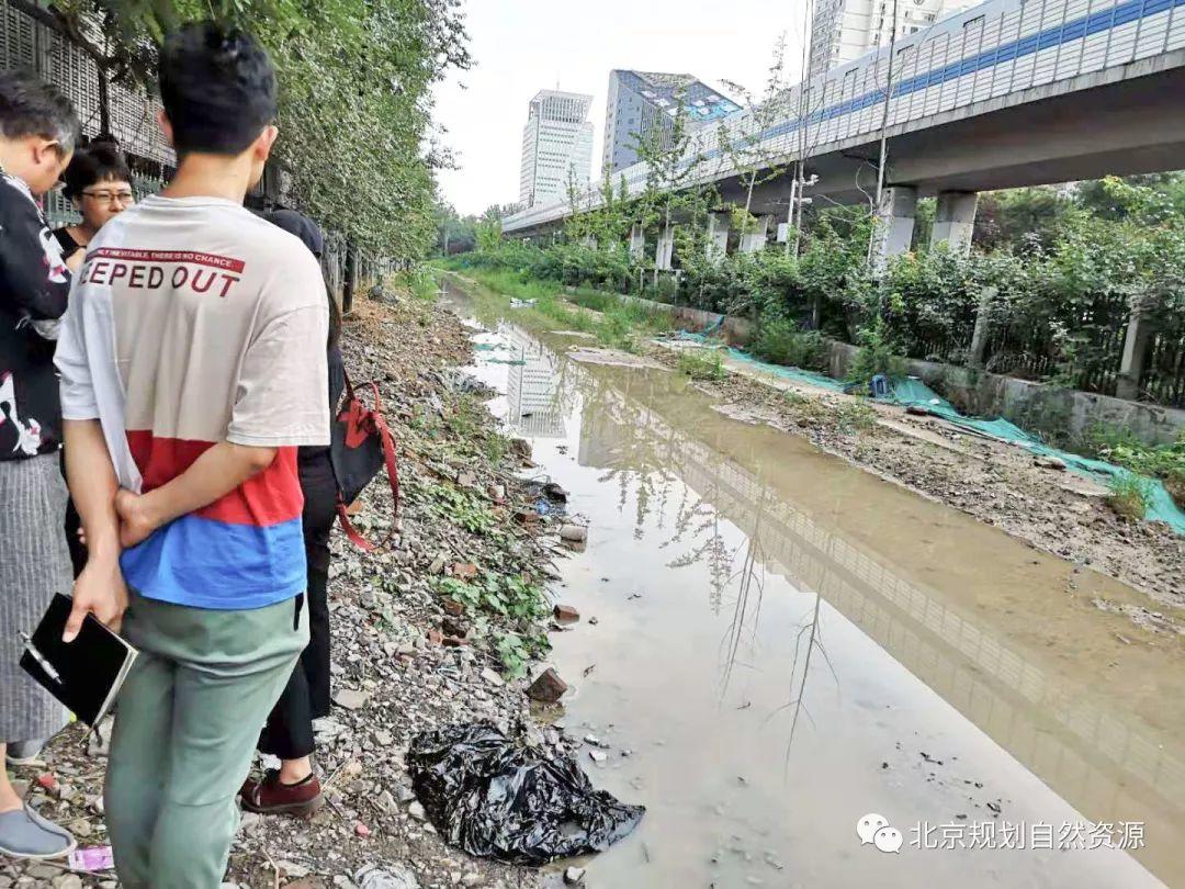 海师·海诗丨京张铁路遗址公园第一个12345引发的破“栏”开“门” 海师·海诗丨京张铁路遗址公园第一个12345引发的破“栏”开“门”