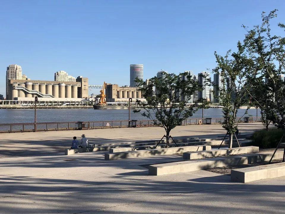 城市更新系列十二 | 临江又见江:看杨浦滨江公共空间设计有何特色 城市更新系列十二 | 临江又见江:看杨浦滨江公共空间设计有何特色
