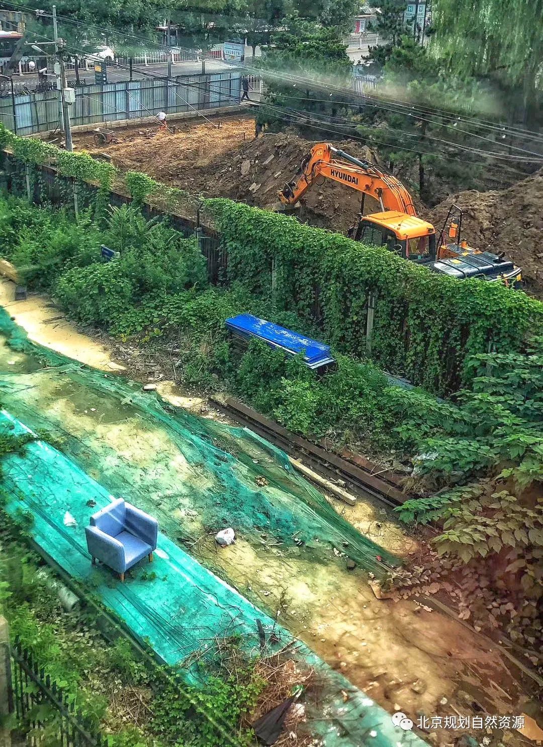 海师·海诗丨京张铁路遗址公园第一个12345引发的破“栏”开“门” 海师·海诗丨京张铁路遗址公园第一个12345引发的破“栏”开“门”