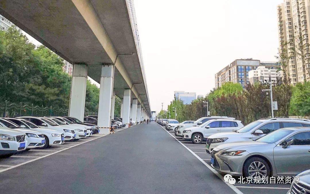 海师·海诗丨京张铁路遗址公园第一个12345引发的破“栏”开“门” 海师·海诗丨京张铁路遗址公园第一个12345引发的破“栏”开“门”