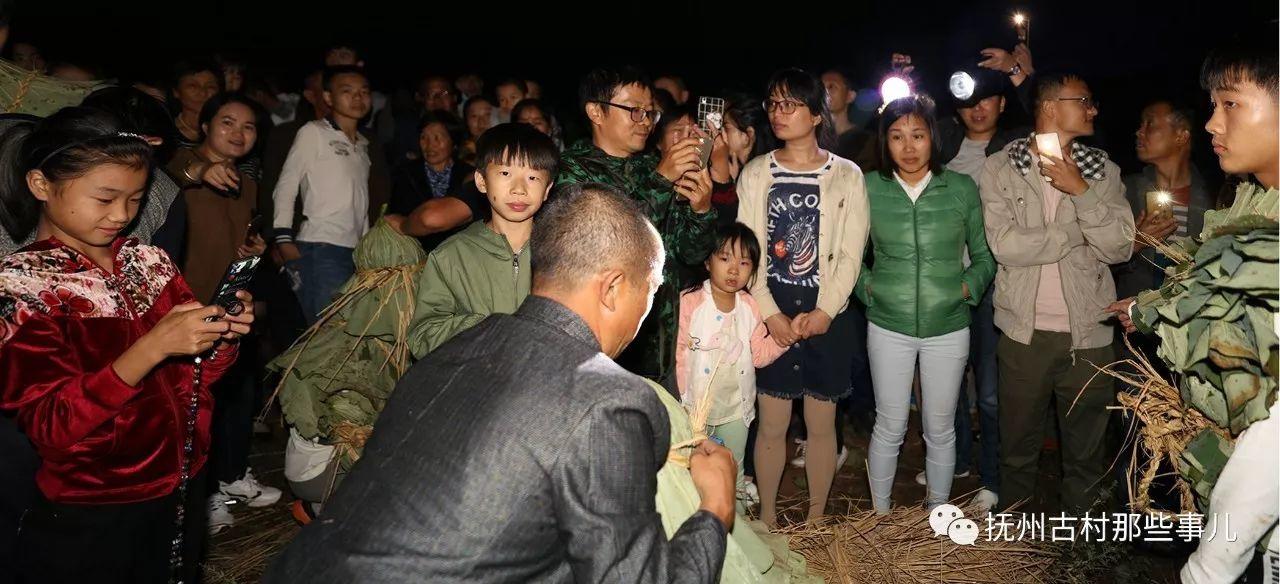 党溪村：驱魔辟邪火老虎