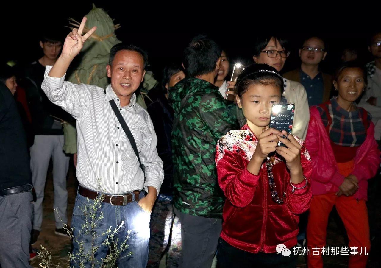 党溪村：驱魔辟邪火老虎