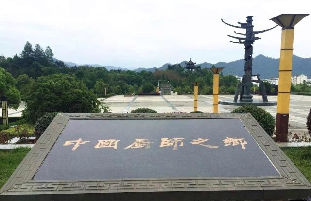 再不补一补就要饿着过冬啦! 再不补一补就要饿着过冬啦!