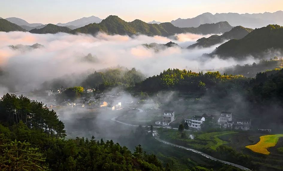 这一篇手绘长图，带你领略绩溪的千年风华