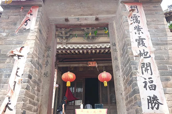 传承与活化建筑遗产，志愿者工作营连接两代人