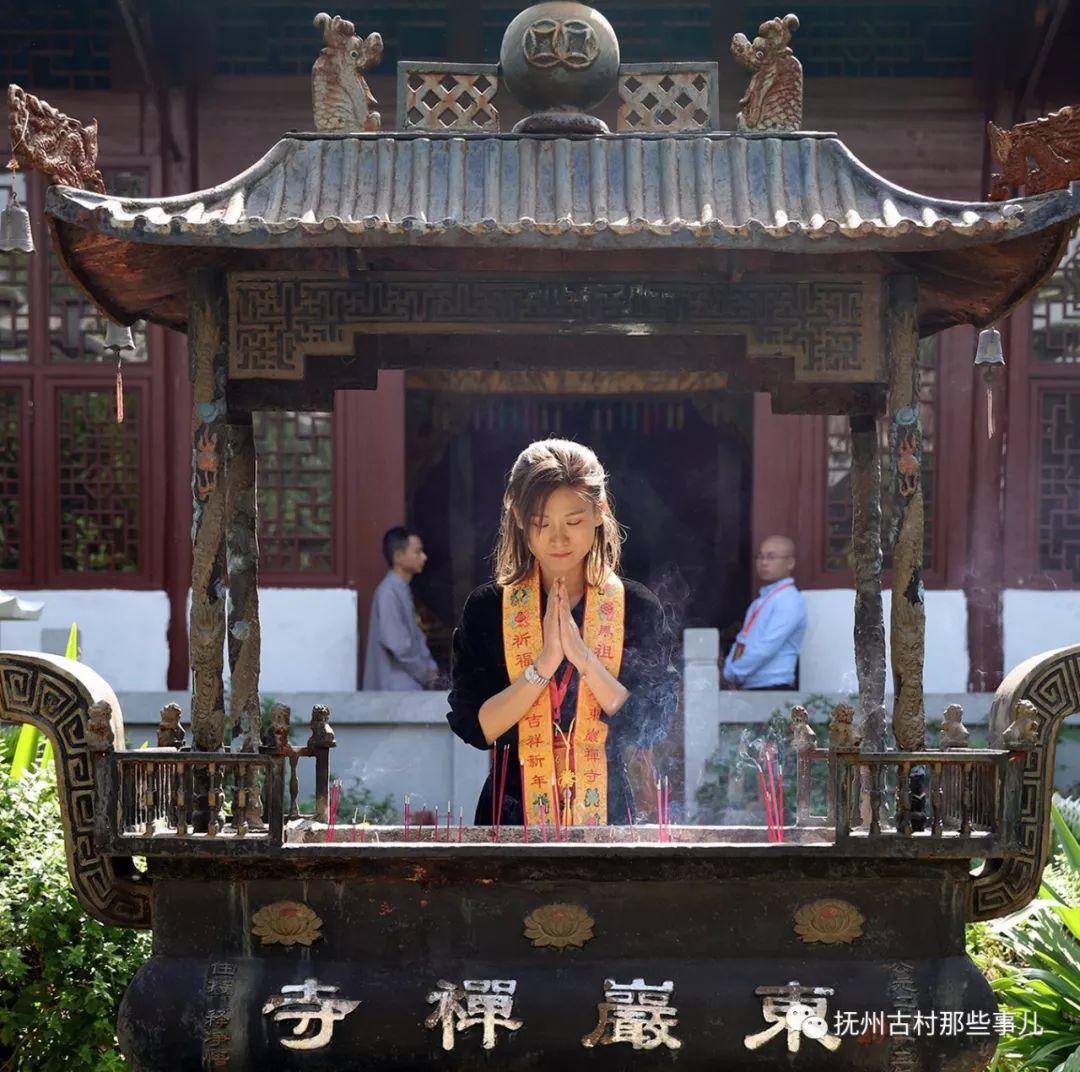 东岩禅寺：重浴佛光梵音绕