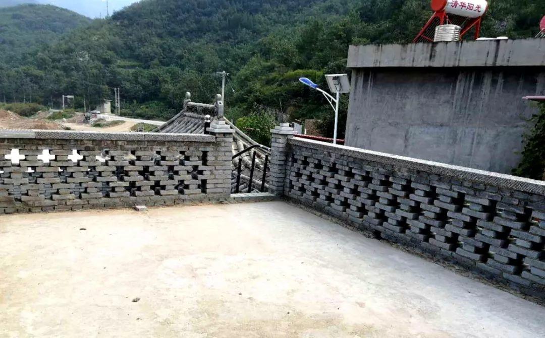 大梁江组歌之八《襟山带河大梁江》，何克宁词，马佶曲，刘秀文演唱
