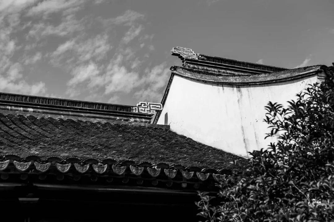 瓦当，屋顶上的诗意