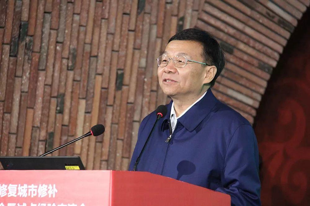 住房城乡建设部在景德镇召开现场座谈会，发力推动生态修复城市修补，促进城市高质量发展