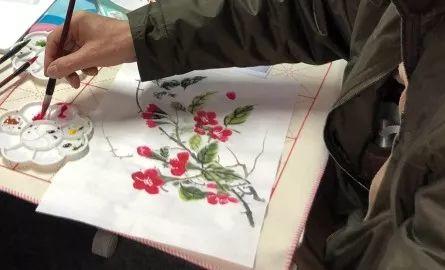 大家动手：扎染和国画小写意课堂