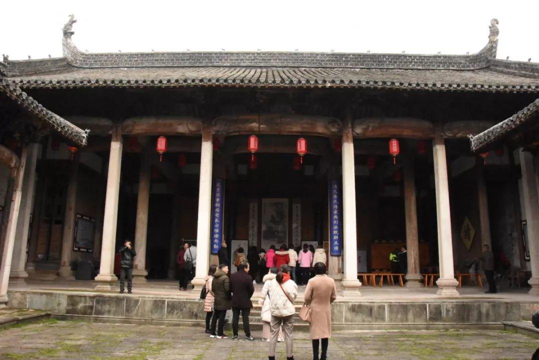 家风融旅游  传统文化吸眼球