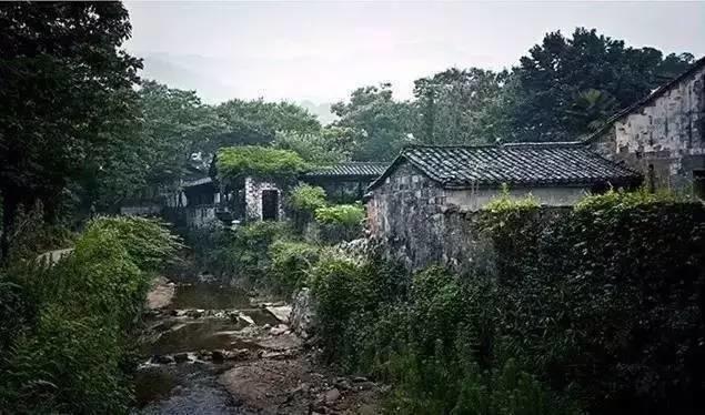 一个隐匿了千年的“画家村”，比宏村美，比西递安逸！如今终于一鸣惊人！