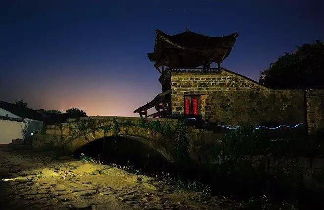 一个隐匿了千年的“画家村”，比宏村美，比西递安逸！如今终于一鸣惊人！