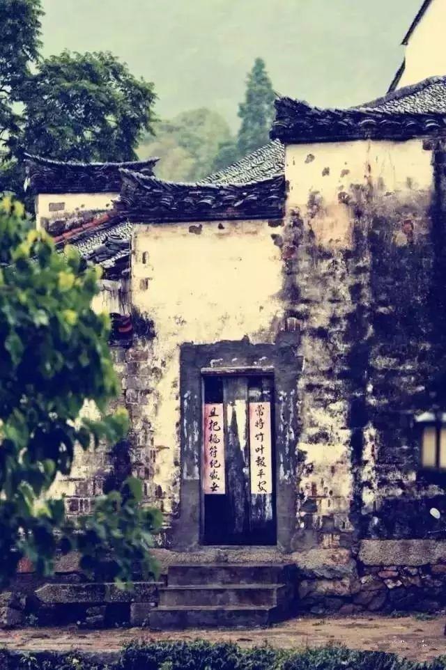 一个隐匿了千年的“画家村”，比宏村美，比西递安逸！如今终于一鸣惊人！