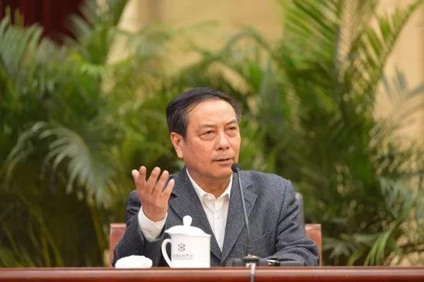 【每周文集】中央农办原主任陈锡文三农文章精选(值得收藏) 【每周文集】中央农办原主任陈锡文三农文章精选(值得收藏)