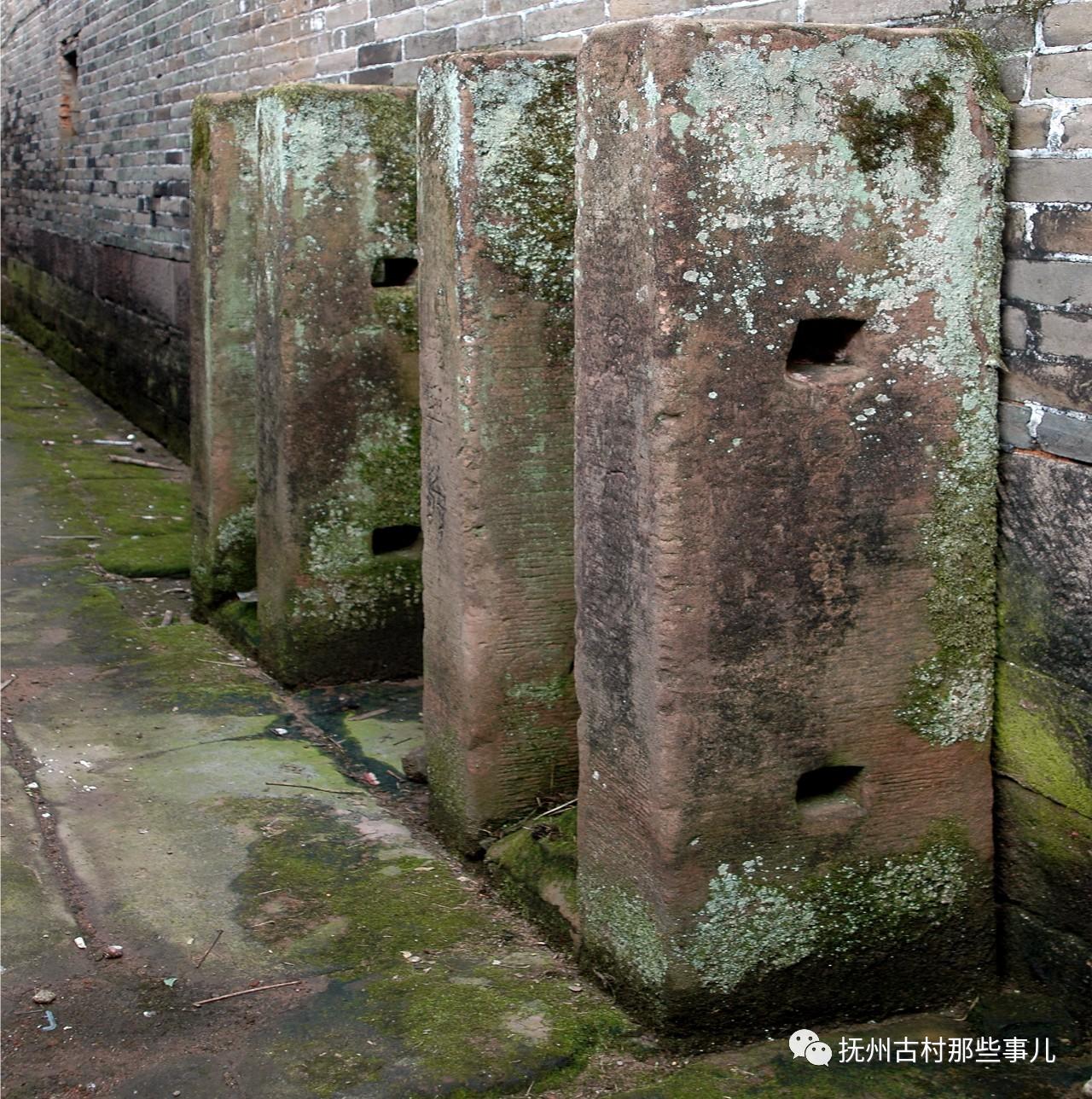 汾水村：  东山清趣千烟绕