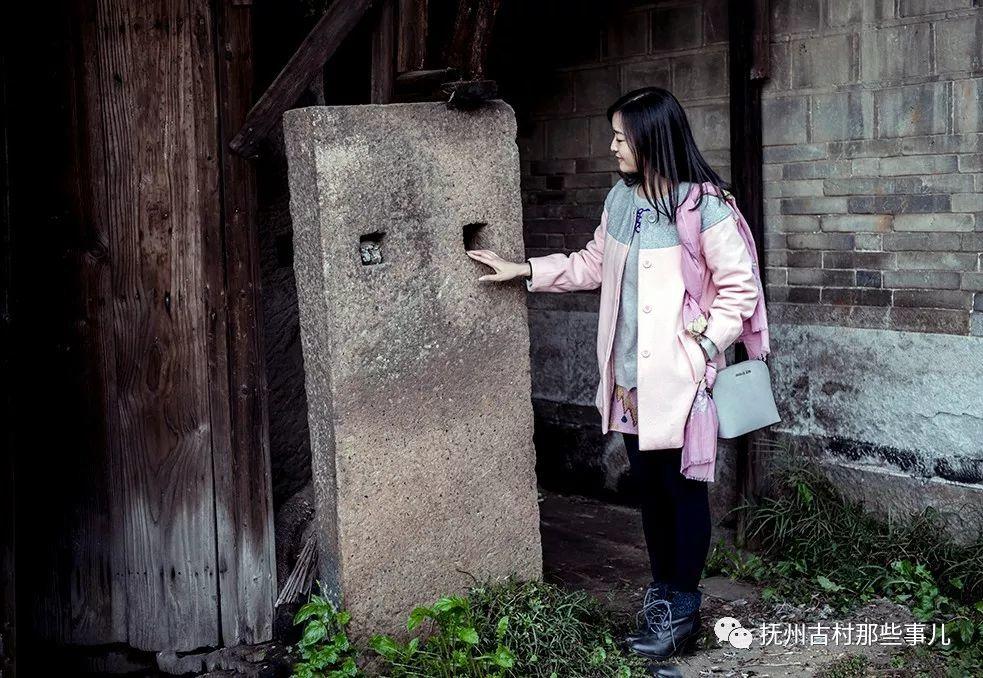 石塘过家村：  秀挹高平多俊彦