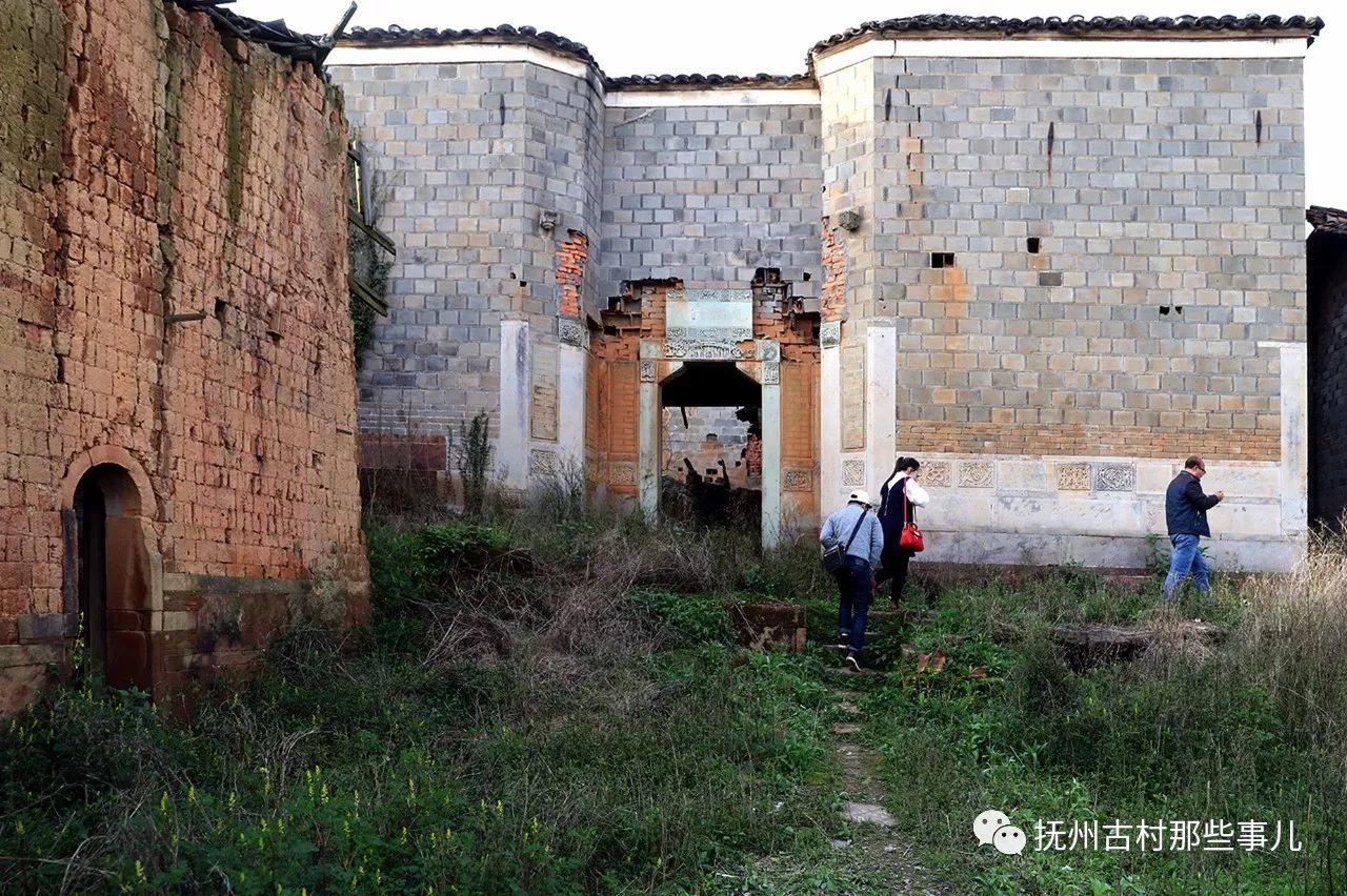 石塘过家村：  秀挹高平多俊彦