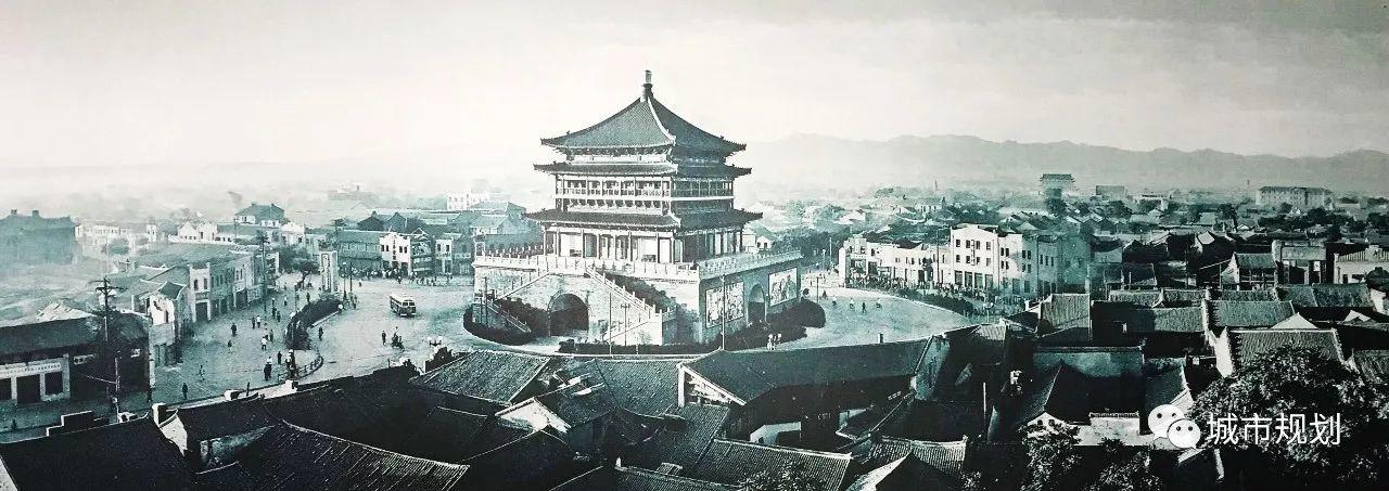 【继承与创新】专题一:结合自然山水的城市规划——内折外容：一种糅合自然山水环境的城市图绘模式