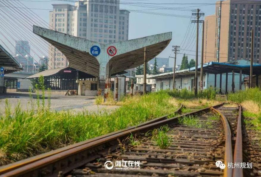 这座位于市中心的百年老站将要脱胎换骨，我们邀您参与设计