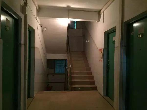 农民工居住报告：深圳广州①｜难获城市住房保障，转向城中村