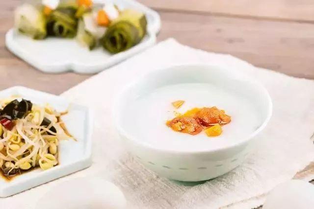 这美味，我先吃，你随意