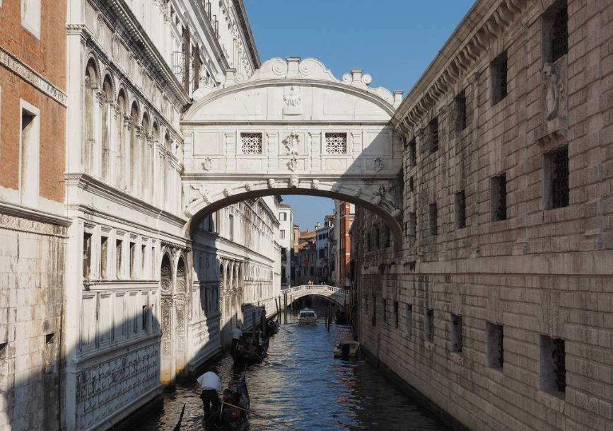 跟着傅英斌逛意大利，走进建筑细部