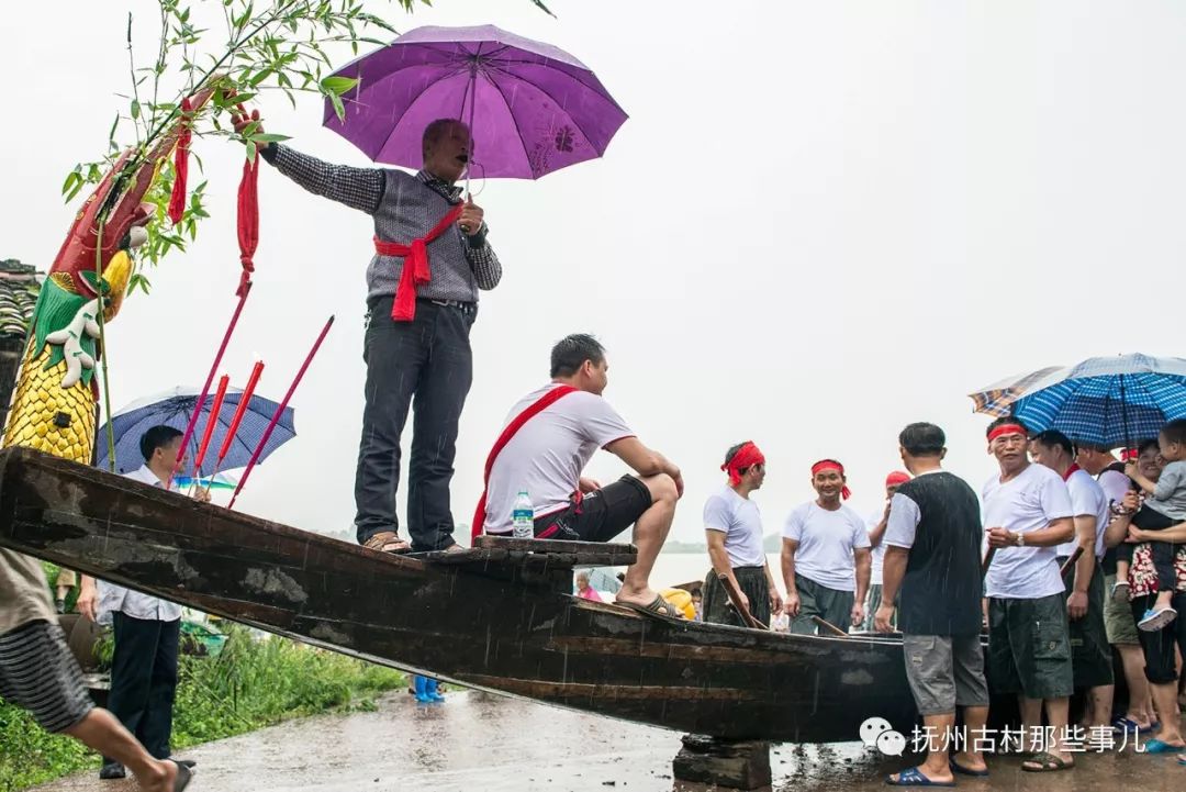 浒湾街：最忆端阳起龙舟
