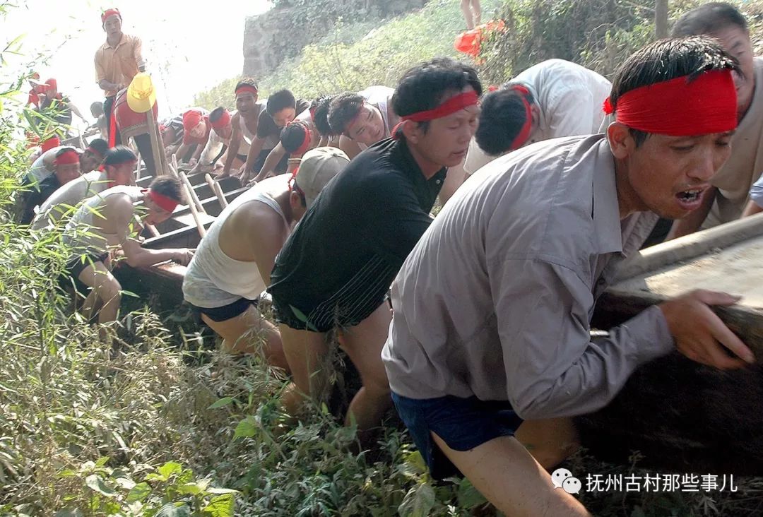 浒湾街：最忆端阳起龙舟