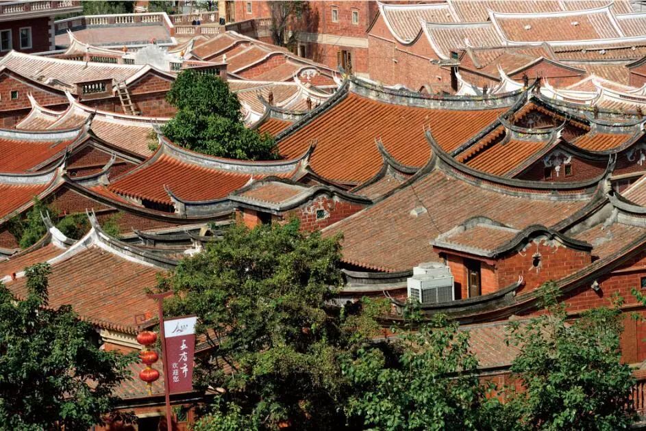 谁在守护《西虹市首富》里那一抹胭脂红? 谁在守护《西虹市首富》里那一抹胭脂红?