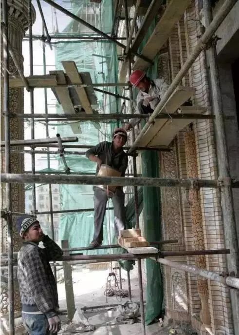 即将消失的建筑 ▎ 维吾尔磨砖的“工匠精神”和“艺术精神” 即将消失的建筑 ▎ 维吾尔磨砖的“工匠精神”和“艺术精神”