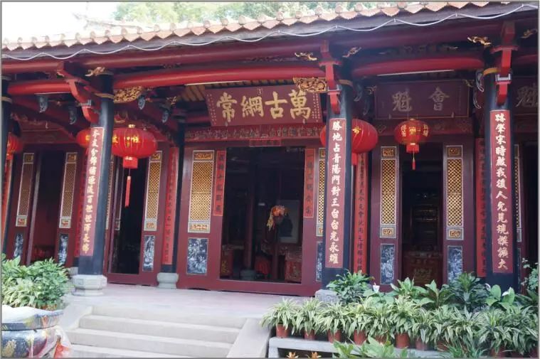 谁在守护《西虹市首富》里那一抹胭脂红? 谁在守护《西虹市首富》里那一抹胭脂红?