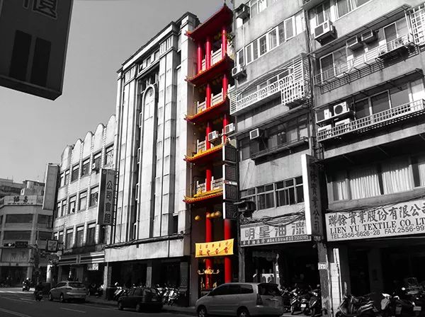 城市漫步·实录︱寄生之庙：记录现象本身