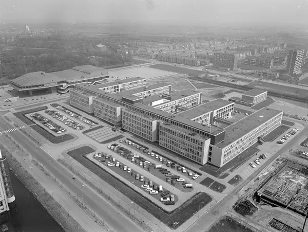 高校空间 | 荷兰代尔夫特理工大学：思考建筑本源的教学地