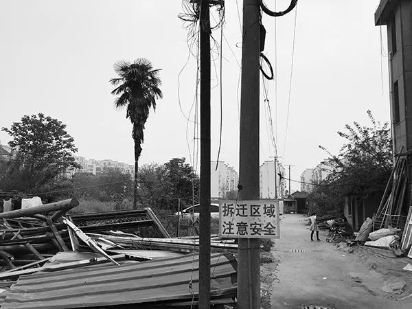 十字街头｜城市废墟：历史与现实的渗透及转换