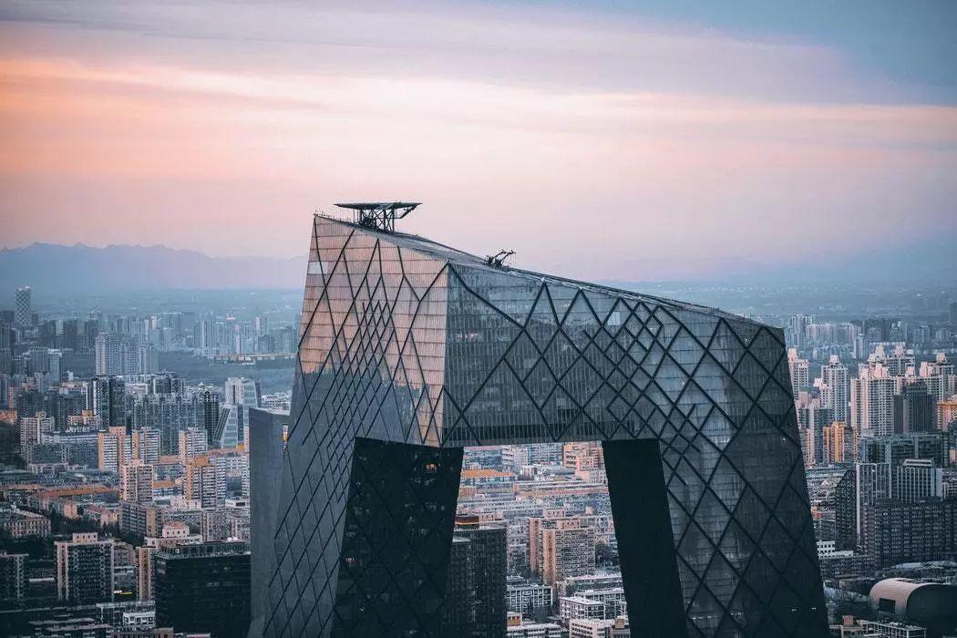 推动城市管理走向城市治理,构建首都城市治理生态体系 推动城市管理走向城市治理,构建首都城市治理生态体系