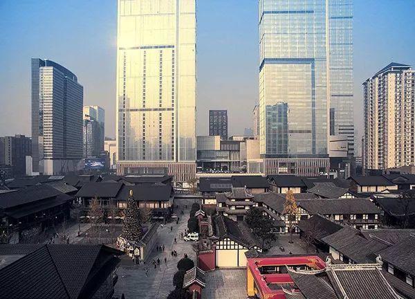 同衡城市研究｜成都商圈变迁：零售式微与多元发展