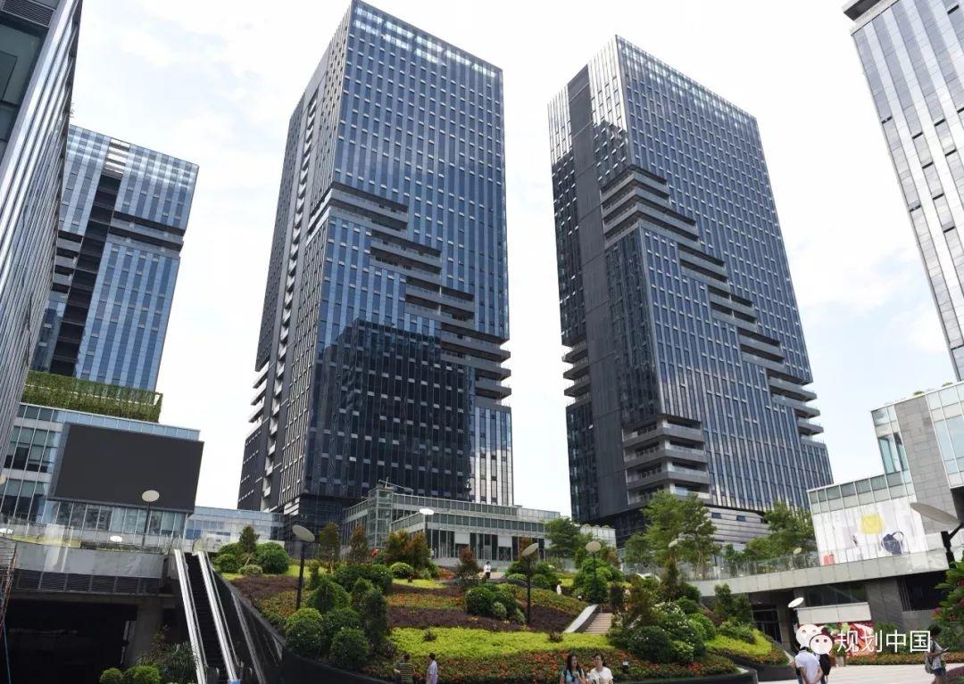 深圳产业创新之路与城市运营的转变
