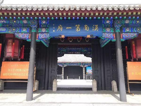 城市史｜贸易与战：16世纪的草原，也曾有个上海