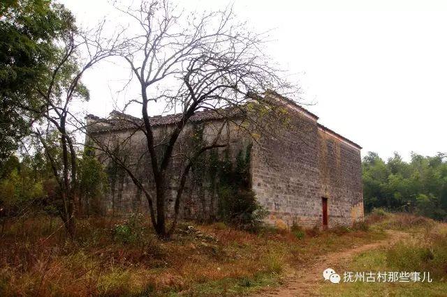 何坊村：   惠洽民心能几人