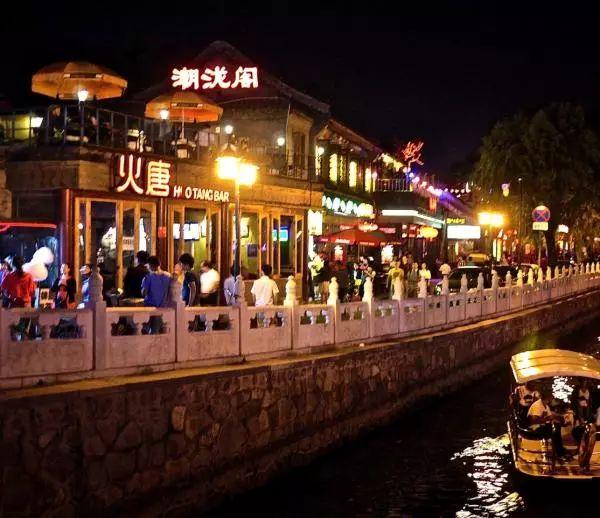 月读｜《城市碎片》：“拆”字背后的政治割据逻辑