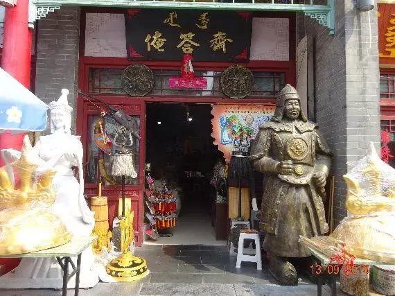 城市史｜贸易与战：16世纪的草原，也曾有个上海