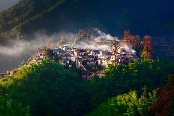丽水千年古村落: 青山绿水间的世外桃源