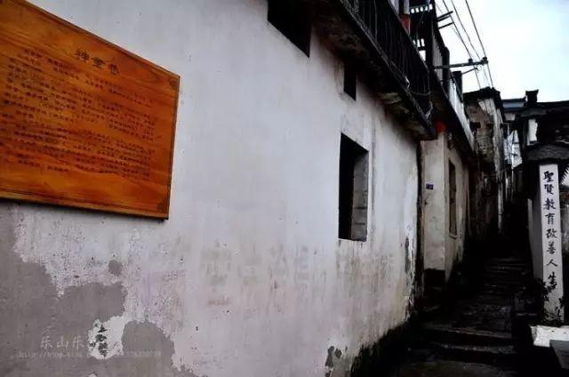 绩溪磡头古村 | 磡头磡上床三档磡，从房屋门口到床上也要拾级而上！