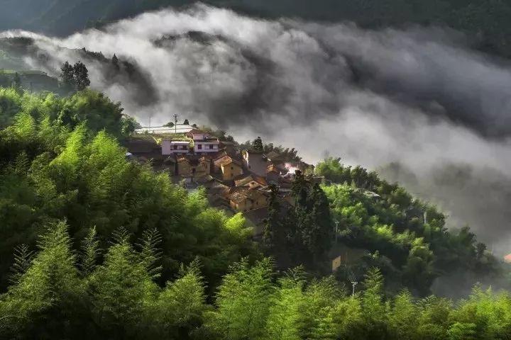 丽水千年古村落: 青山绿水间的世外桃源
