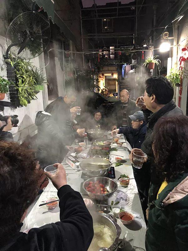 社区更新·展｜上海金友里①：这是一条会定期聚餐的弄堂