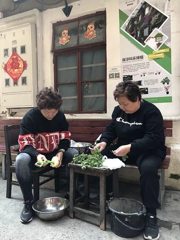 社区更新·展｜上海金友里①：这是一条会定期聚餐的弄堂