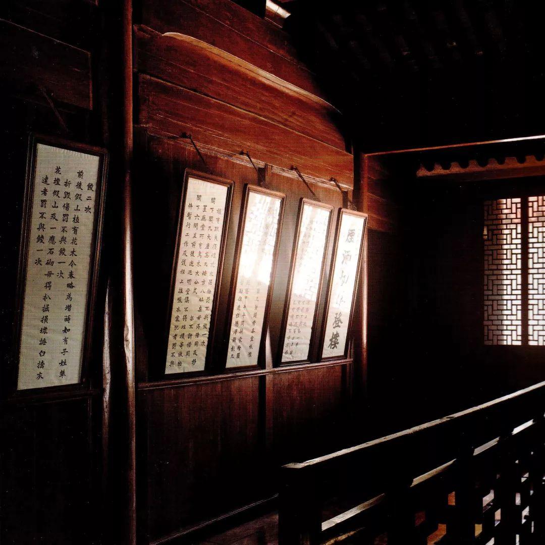 月读｜图书馆幸存指南：从《华氏451》说起