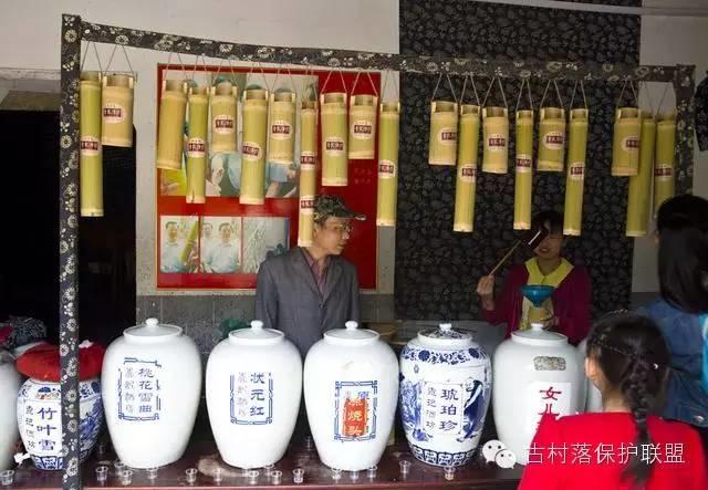 徽派古民居建筑的典范：西递古村落
